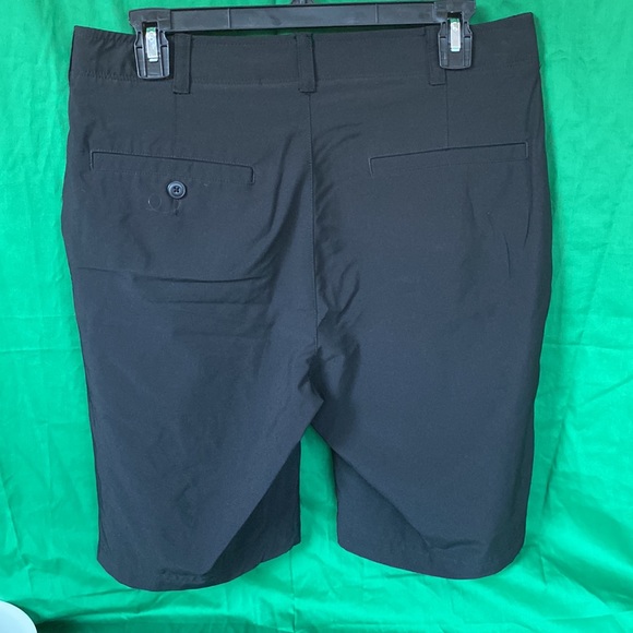 Mens 32 Ben Hogan Black Shorts - Picture 2 of 3